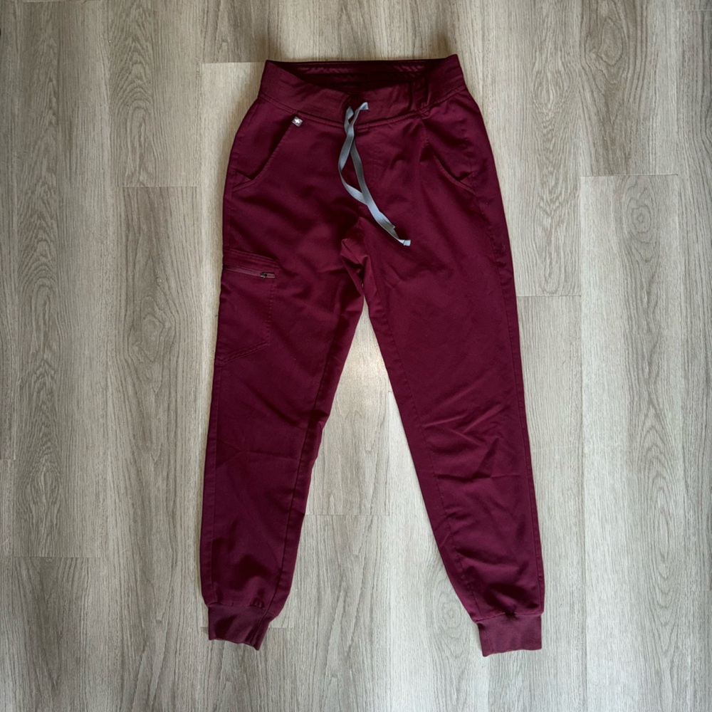 Burgundy Figs scrubs